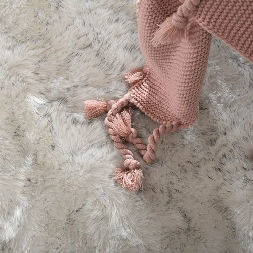 Kove Faux Sheepskin Indoor Rug